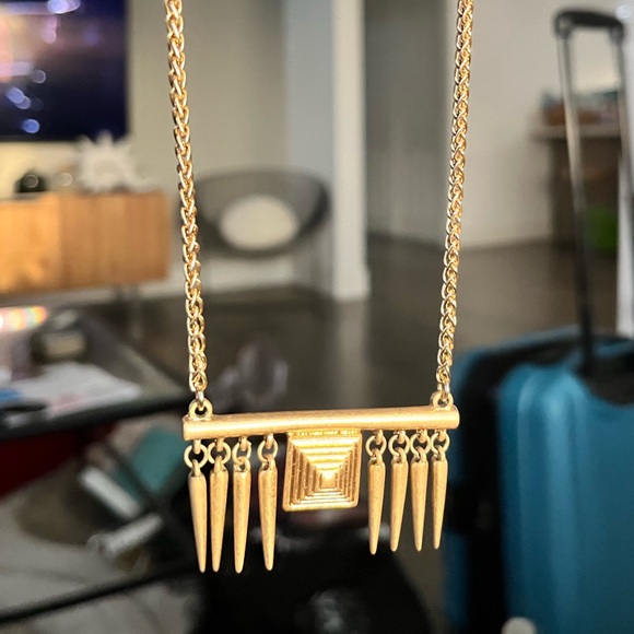 Banana Republic long cable Etruscan revival necklace - Picture 3 of 4